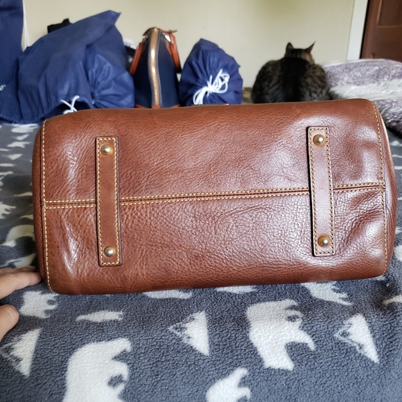 Dooney Florentine Laurel Hobo in Chestnut - Picture 5 of 7